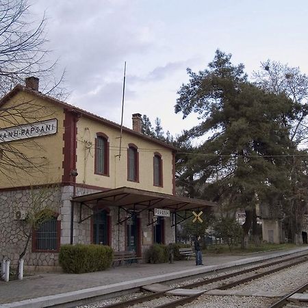 Vassilis Guesthouse Rapsani Екстер'єр фото