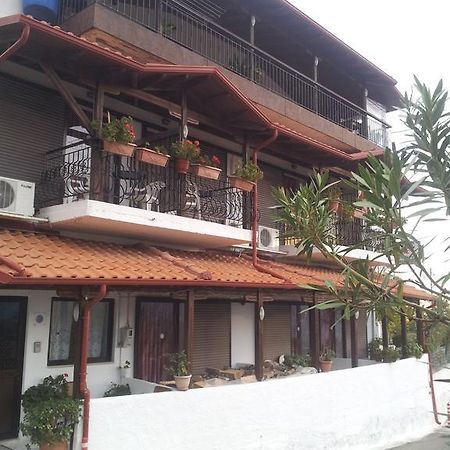 Vassilis Guesthouse Rapsani Екстер'єр фото