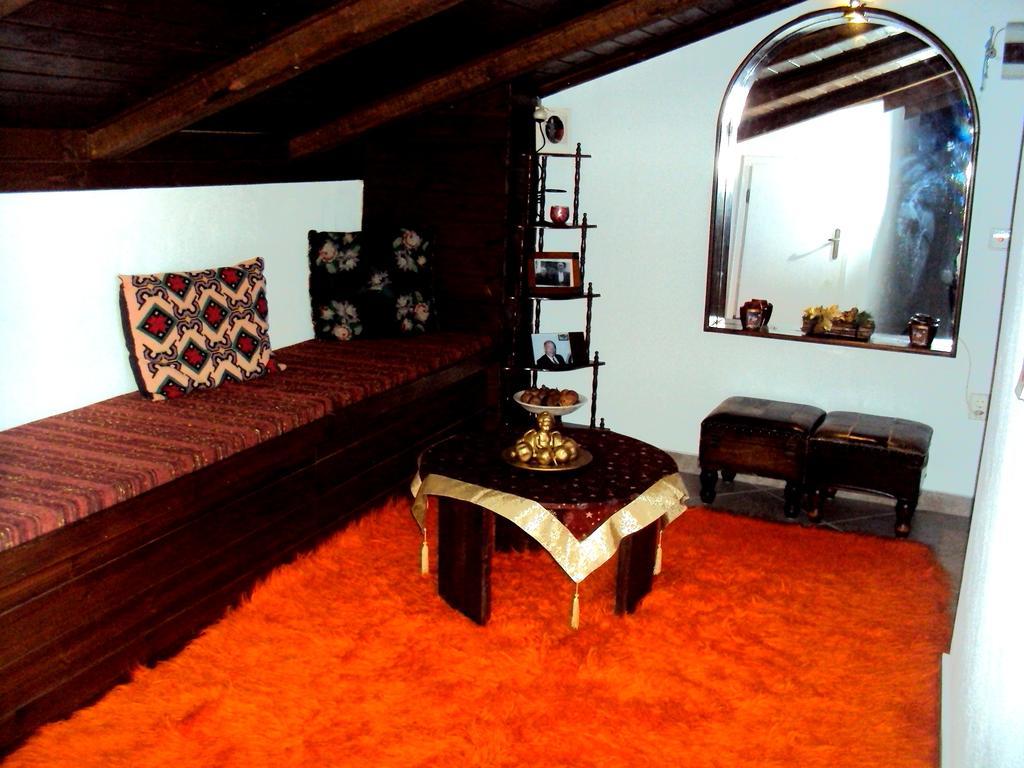 Vassilis Guesthouse Rapsani Екстер'єр фото
