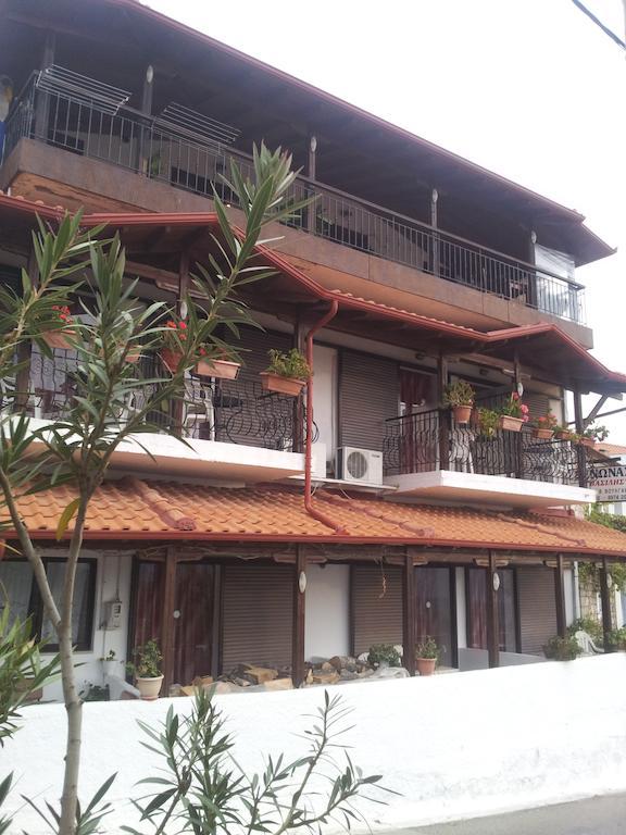 Vassilis Guesthouse Rapsani Екстер'єр фото
